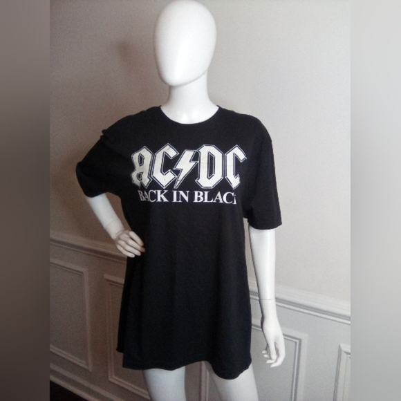 Other - Men's AC/DC Black Graphic T-Shirt, Size Large